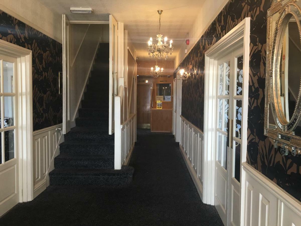ホテル The Savoy スケッグネス エクステリア 写真